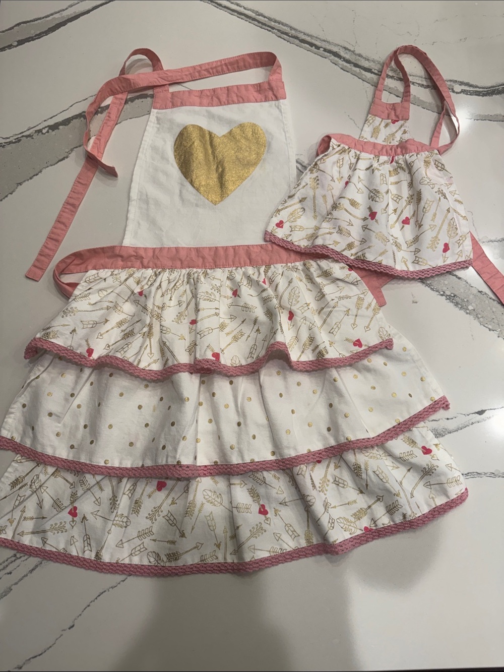 Little Girls Cotton Hearts Apron with Matching Doll Apron Set for ages 4+